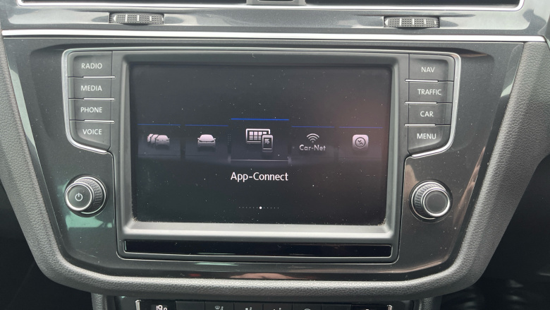 Volkswagen Tiguan 2.0 TDi 150 4Motion SE Nav 5dr Diesel Estate